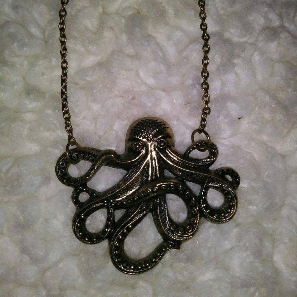 Octopus necklace